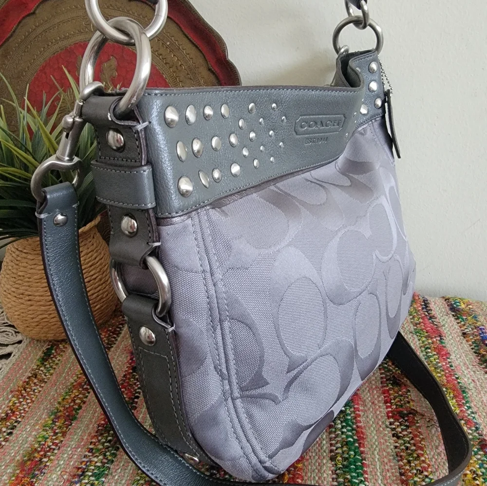 Coach studded Shoulder Bag crossbody bag RARE NWOT